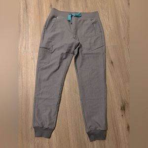 NWOT Figs Zamora graphite jogger scrub pants